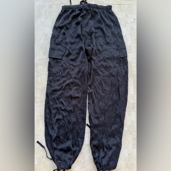 PINK Victorias Secret Parachute Pants Cargo Pockets Black Streetwear Y2K Rap - M - Picture 4 of 6